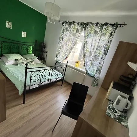 Homestay Martyna-pokoje Blisko Plazy Wladyslawowo