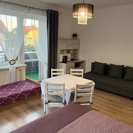 Homestay Martyna-pokoje Blisko Plazy *